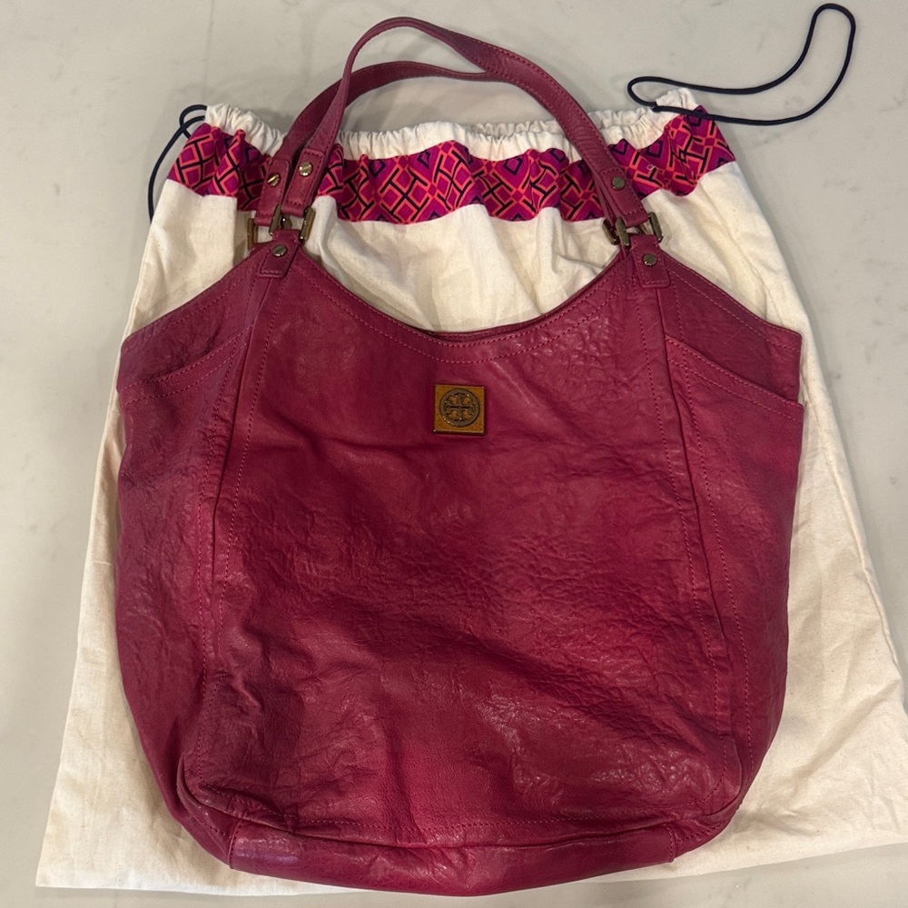 Elegant Pink Leather Tory Burch Tote Bag